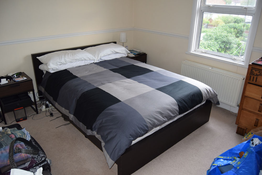 Brickfield Cottage bedroom