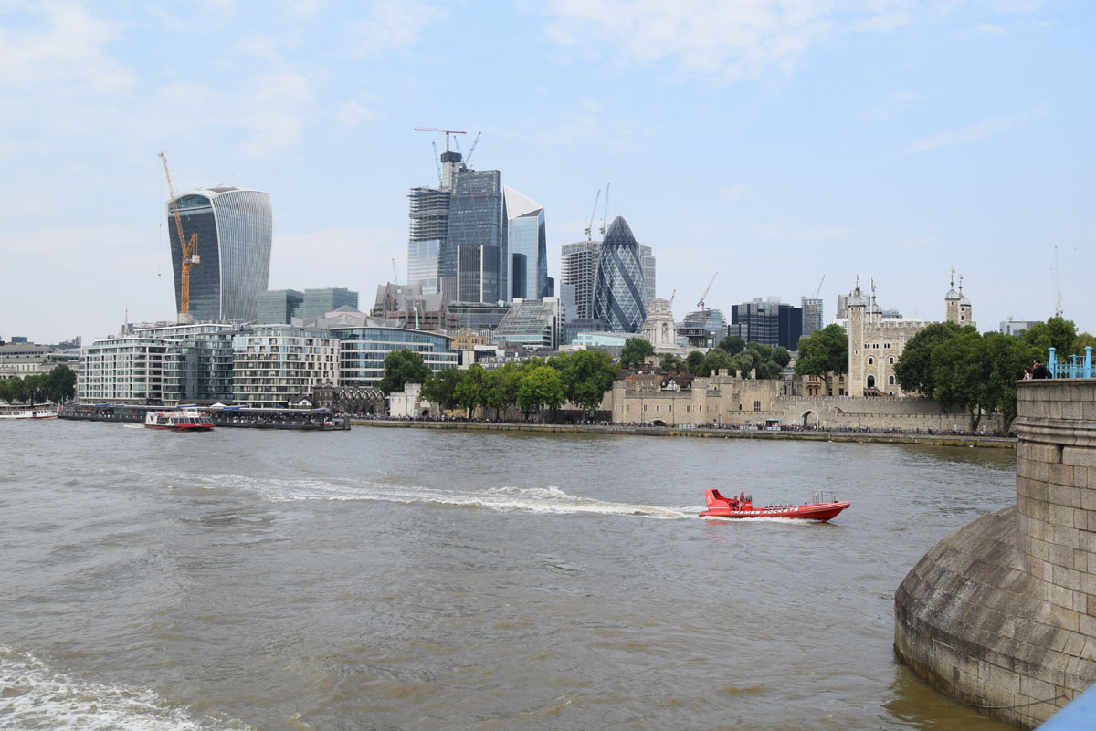 London18n1_025