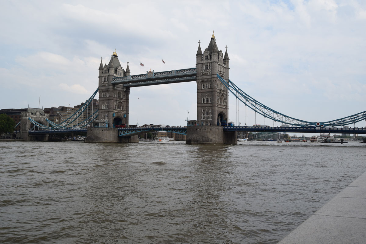 London18n1_027