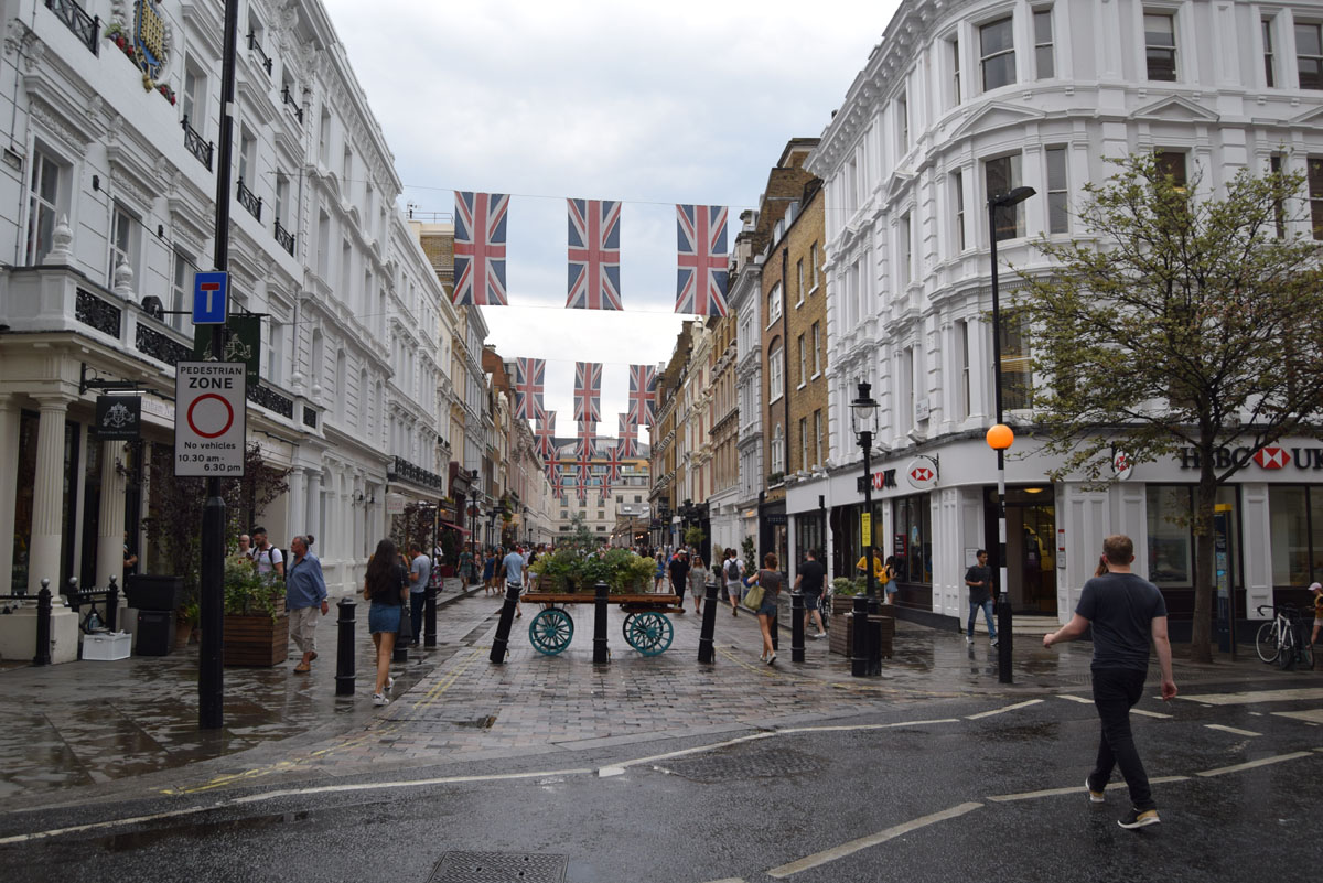 London18n1_031