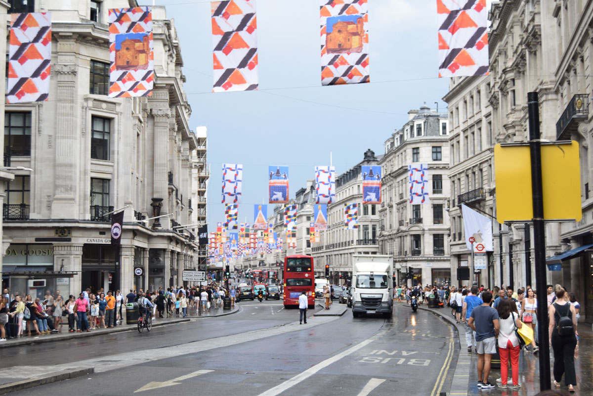London18n1_033