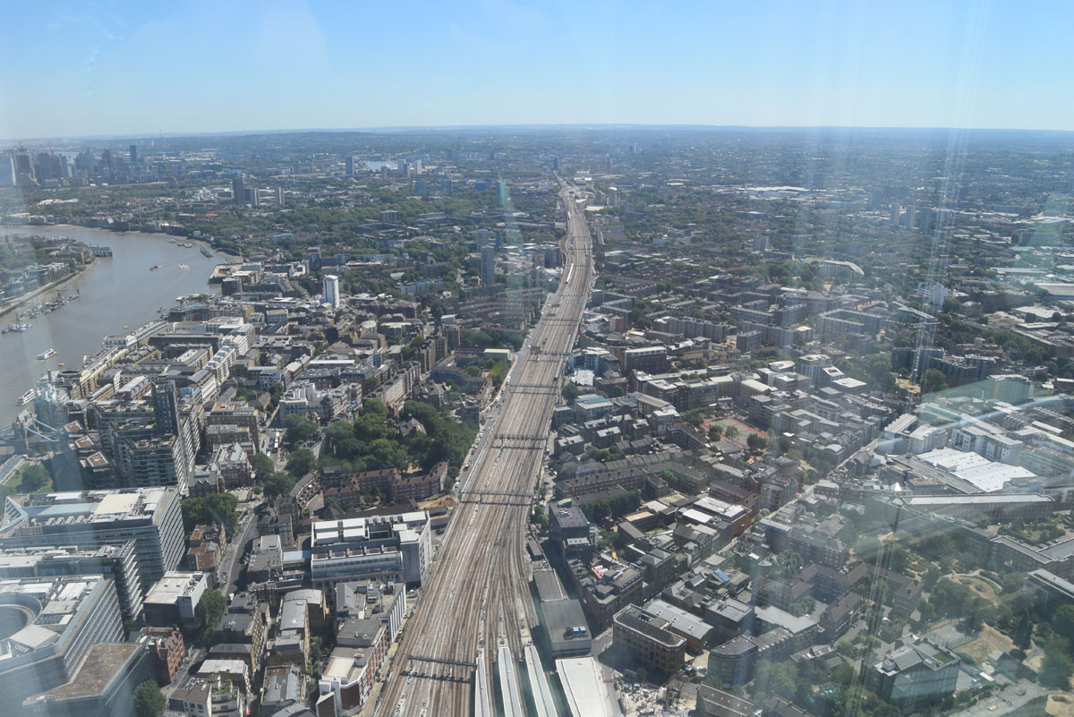 London18n1_034