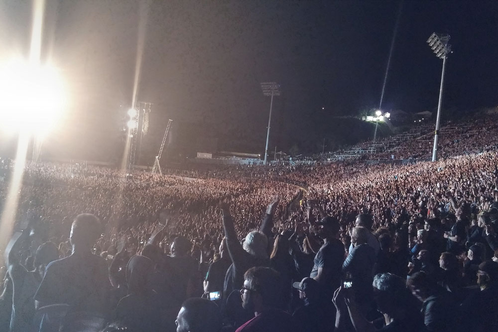 Guns'n'Roses crowd