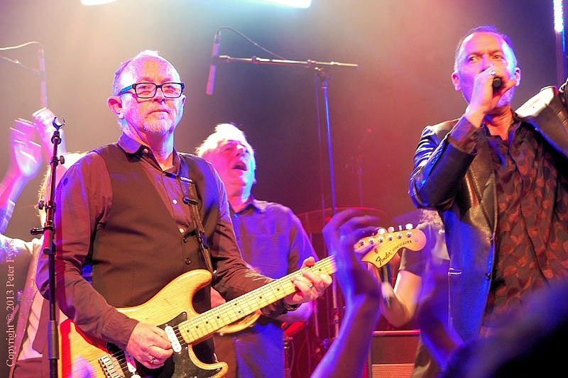 2Dave Dobbyn2 DSC_0184