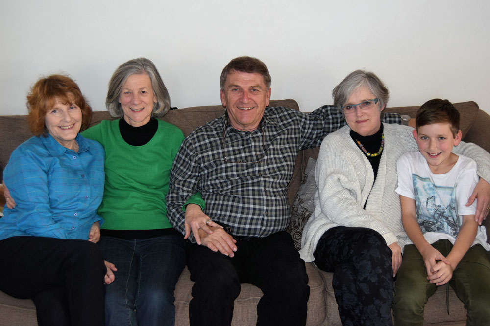 02Russell75_057a